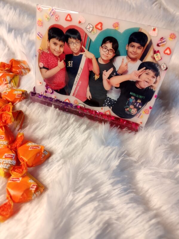 Resin Photo Stand - Image 4
