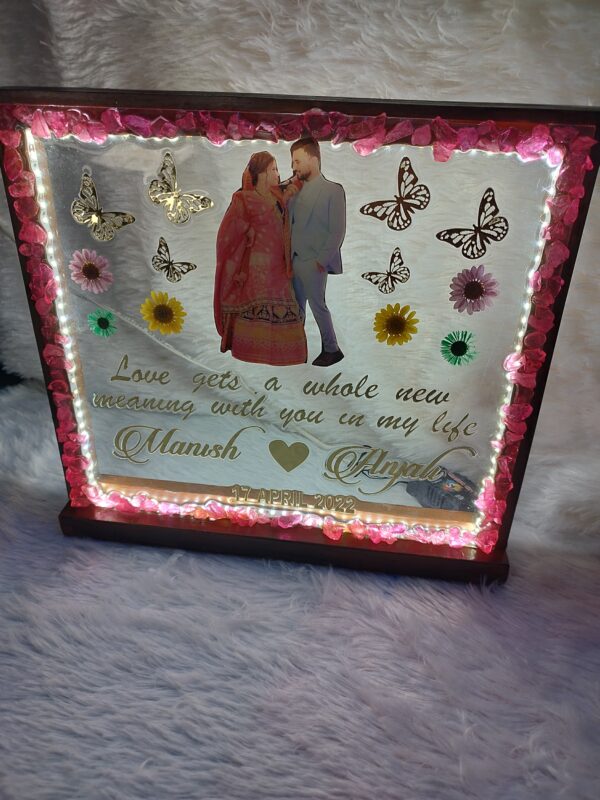 Photo Framing with LED Light - Image 2