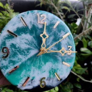 Round Resin Wall Clock