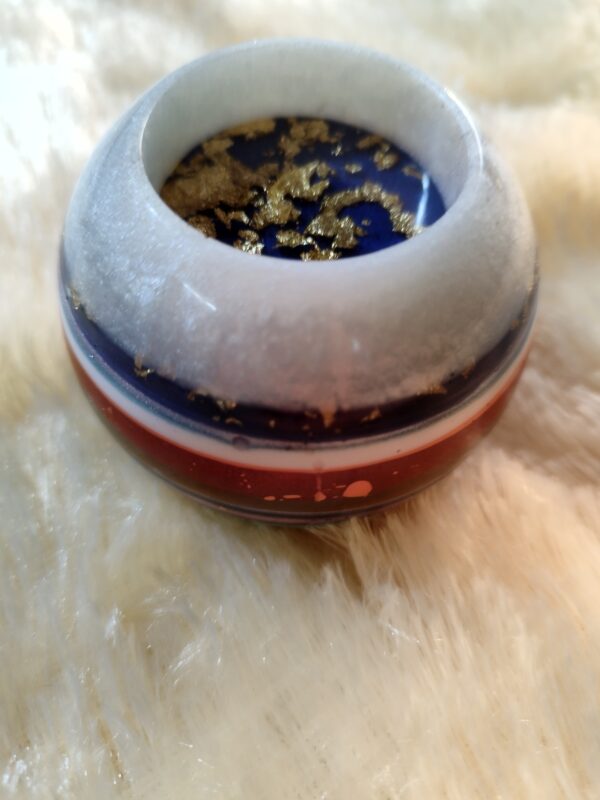 Colorful Resin Tea Light - Image 4