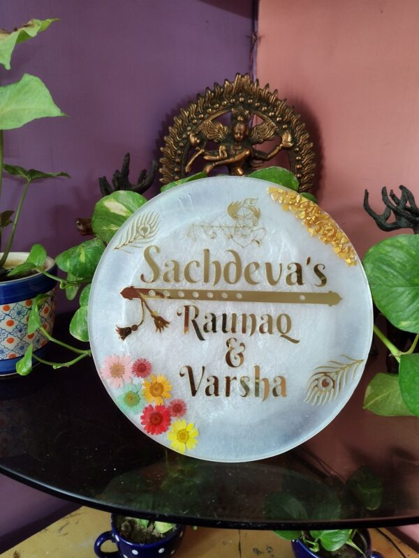 Round Name Plate - Image 3