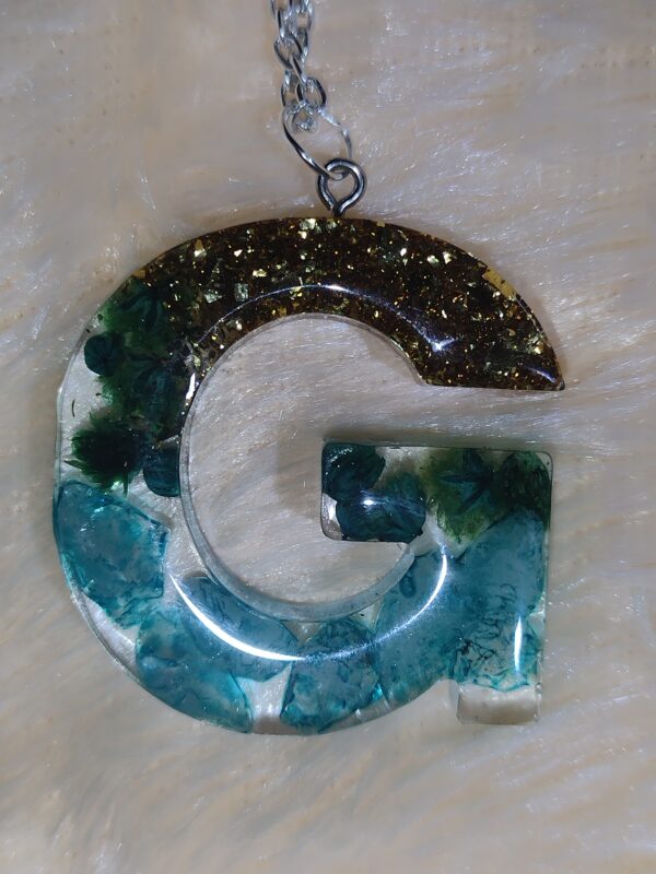 Resin Pendant with Chain - Image 4