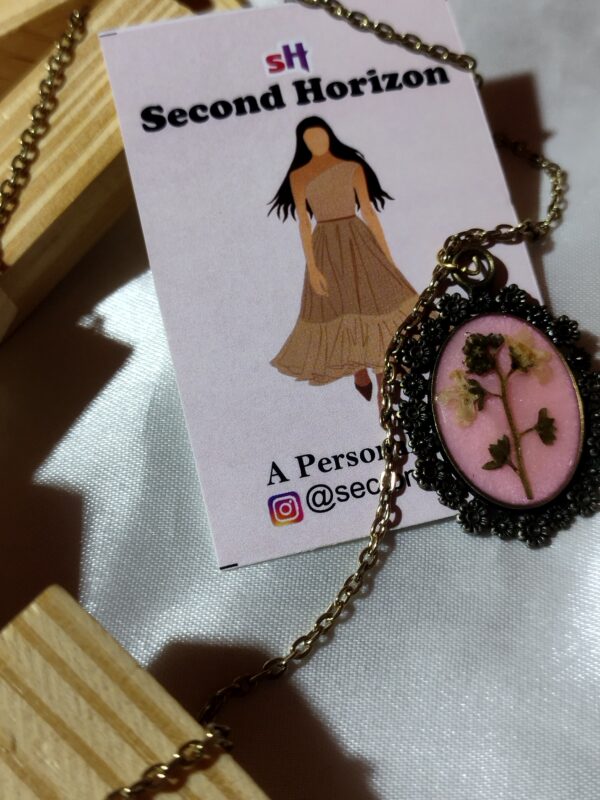 Resin Pendant with Real Flowers