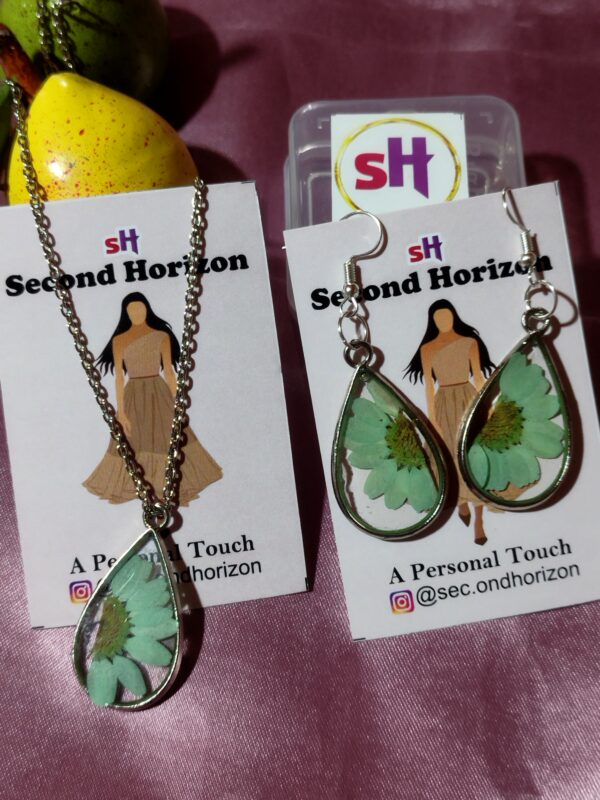 Earring Pendant Set