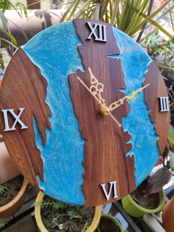 Ocean Theme River Wall Clock - Image 2