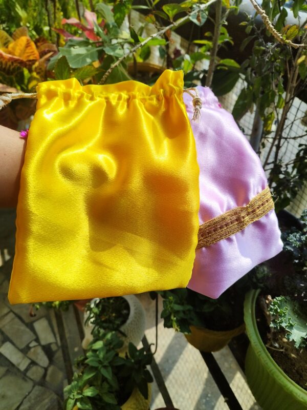 Satin Potli