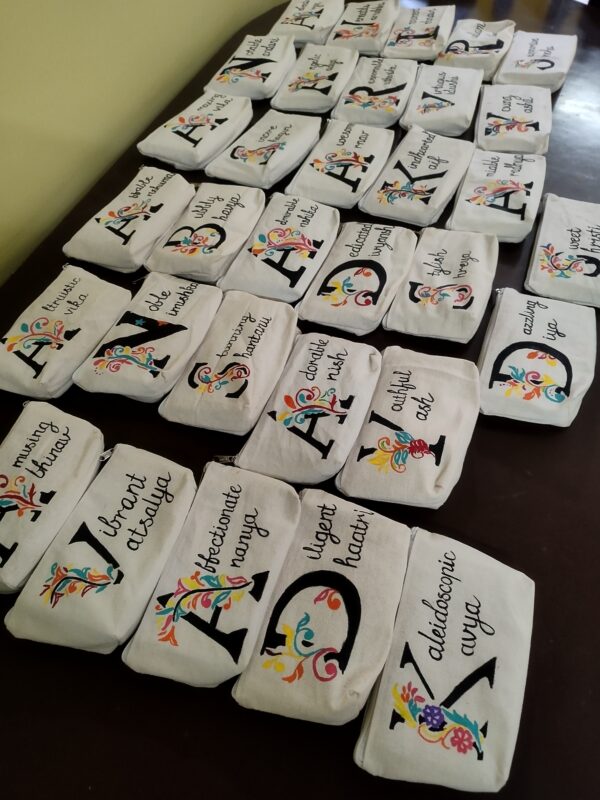 Names Pouch - Image 2