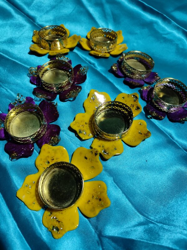 Resin Tea Lights in Flower Theme - Image 4
