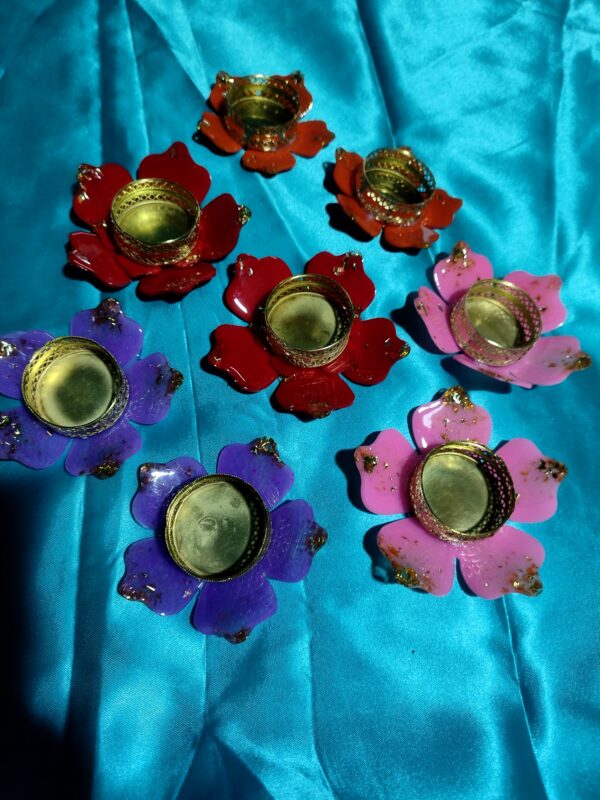 Resin Tea Lights in Flower Theme - Image 2