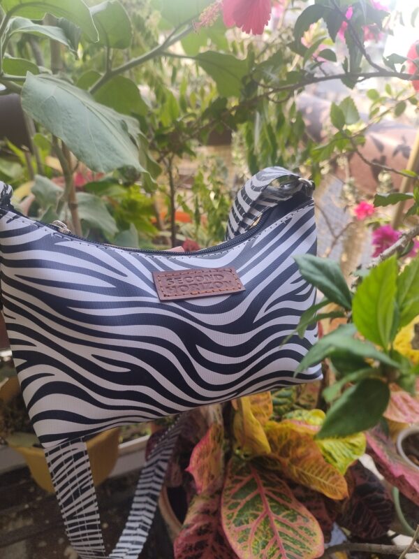 Ladies Sling Bag