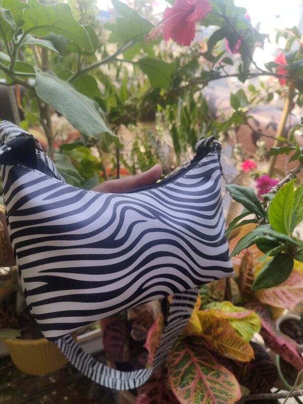 Ladies Sling Bag - Image 5