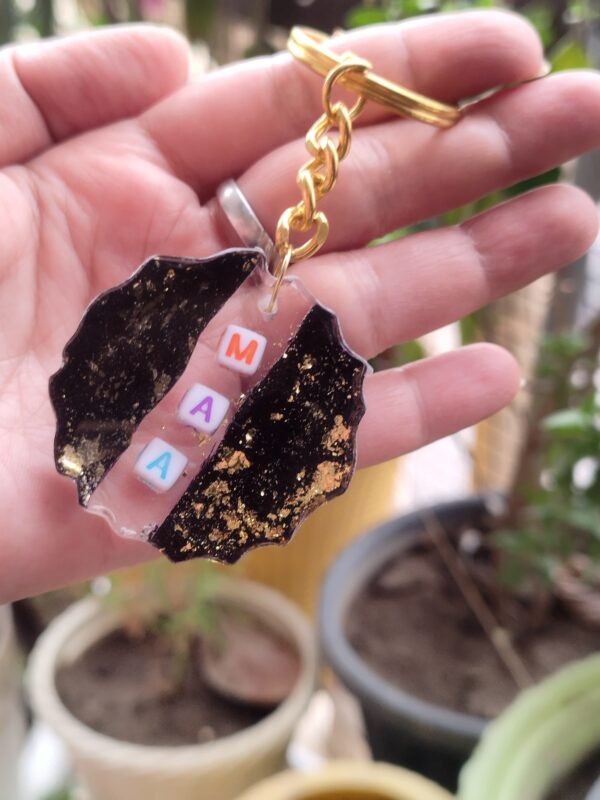 Black Resin Key Chain