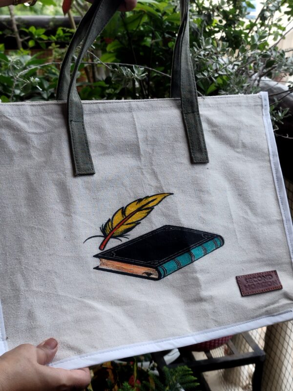 Brush & Bag - Image 3