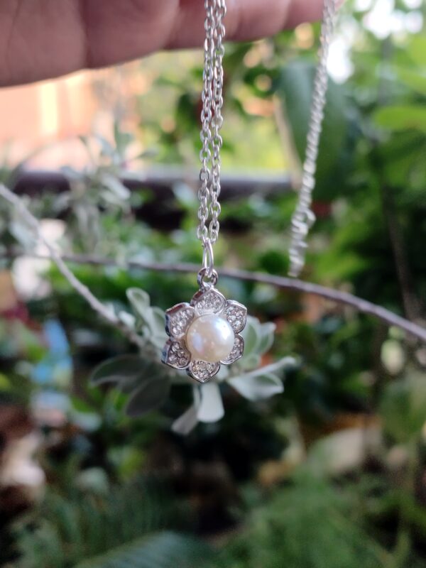 Elegance Encased in Resin - Resin and Metal Pendant - Image 7