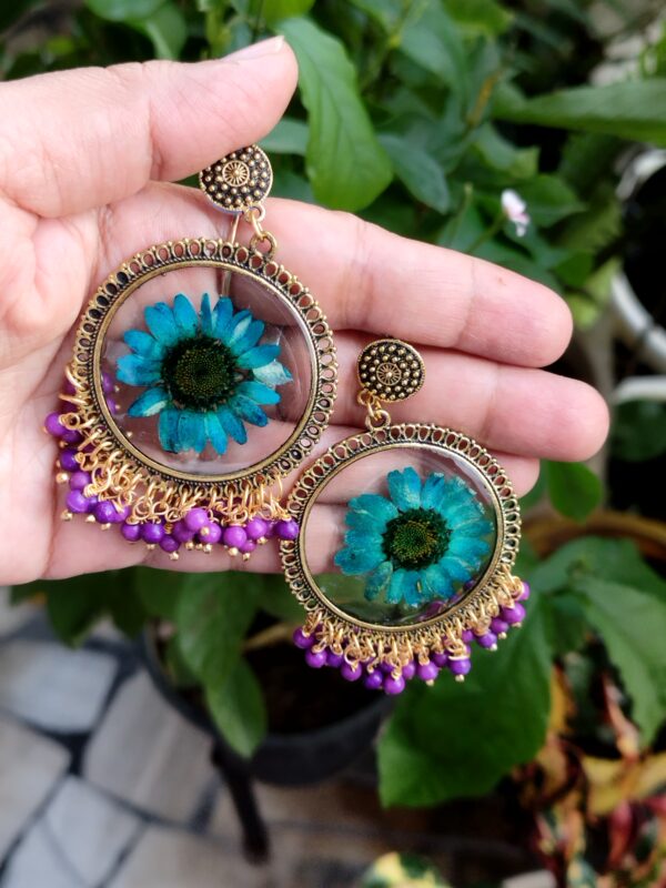 Lightweight Glam, Resin Charm - Image 10