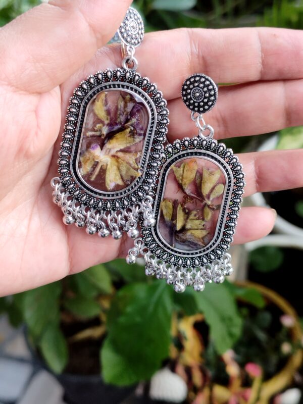 Lightweight Glam, Resin Charm - Image 13