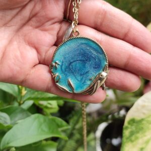 MoodyLoops - Resin Pendants