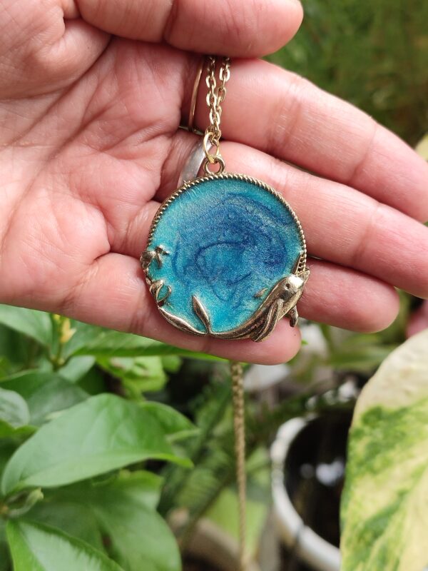 MoodyLoops - Resin Pendants